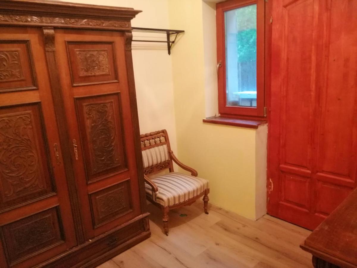 Vizaknai Apartmanhaz İstolni Belgrad Dış mekan fotoğraf