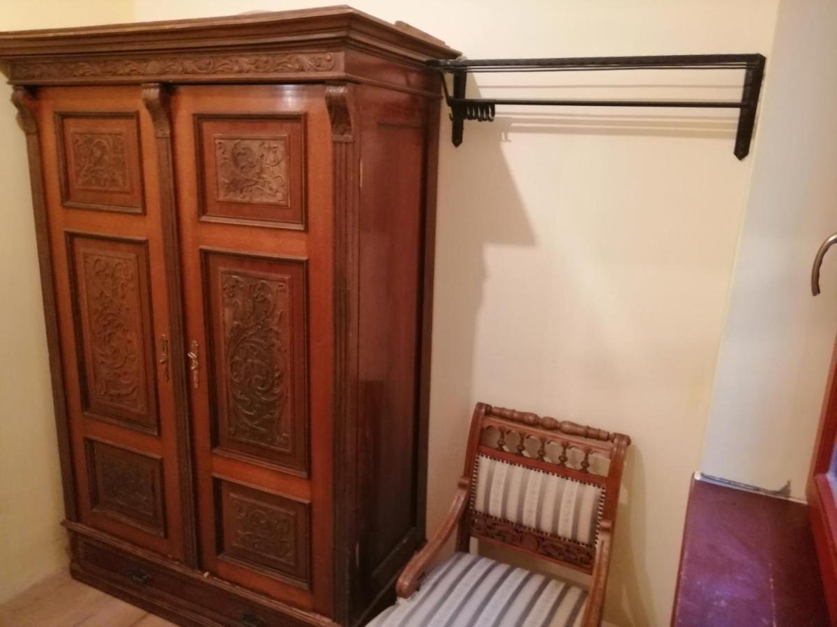 Vizaknai Apartmanhaz İstolni Belgrad Dış mekan fotoğraf